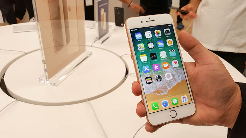 chi-tiet-iphone-8-plus_1629233140 trên tay iphone 8 plus