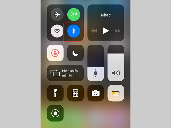 chia-se-wifi-tren-iphone_1647074494 chia sẻ wifi trên iphone