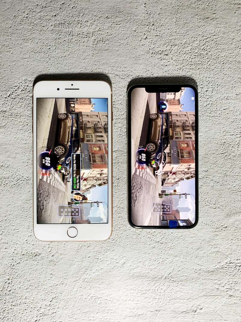 co-nen-mua-iphone-8-hay-khong_1629316769 hiệu năng chơi game 8 plus và x