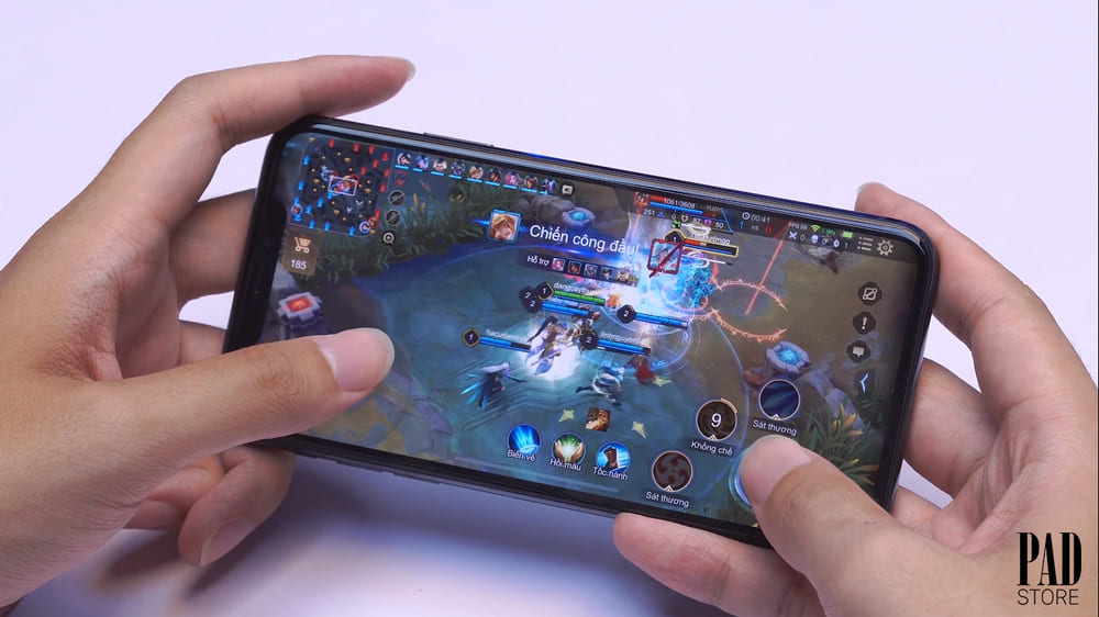 hiệu năng iphone 11 cao hơn iphone 8 plus