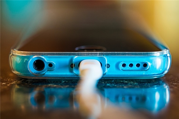 sac-pin-iphone-dung-cach-nhat_1580877189 sạc pin iphone đúng cách nhất bạn nên biết