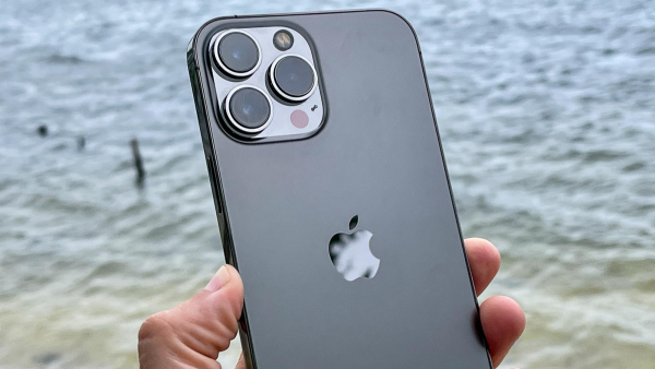 iphone 13 và 13 pro