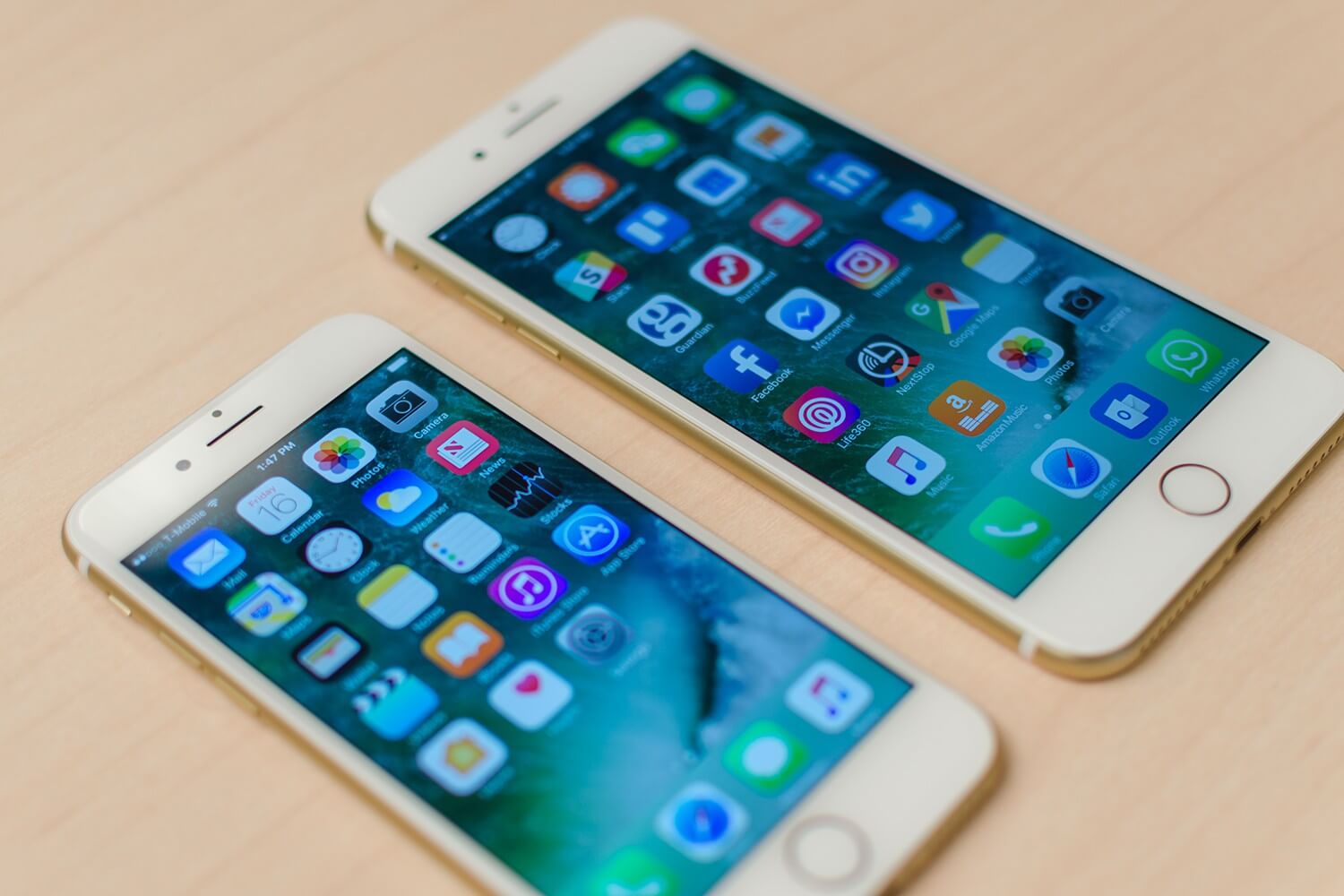 so-sanh-iphone-7-va-iphone-7-plus_1582692658 có nên mua iphone 7 plus không