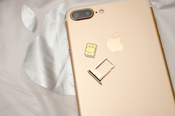so-sanh-iphone-quoc-te-va-lock_1579423089 cách phân biệt iphone lock và quốc tế