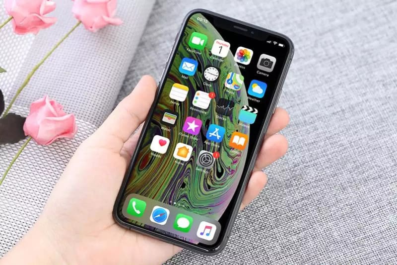 iphone-xs-den_1610611933 màn hình iphone xs đen