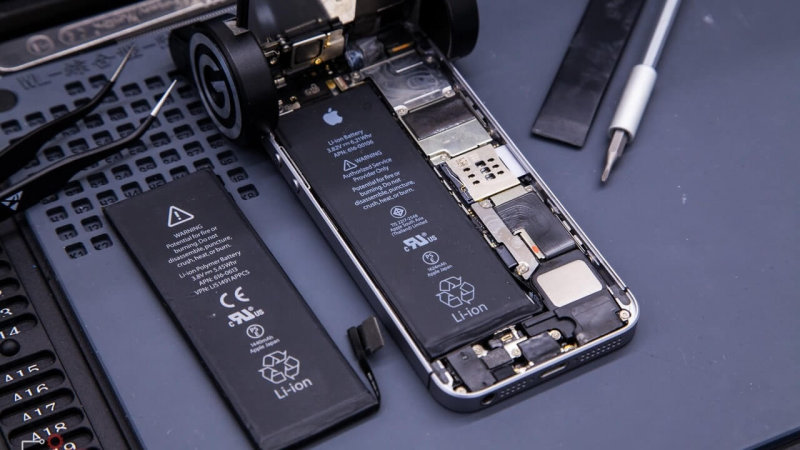 thay-pin-iphone-7_1653708239 thay pin iphone 7