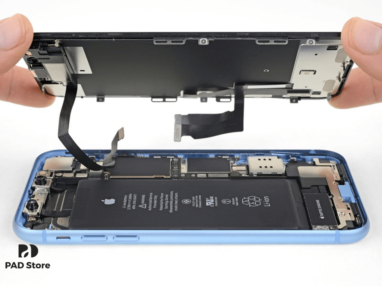 thay_pin_iphone_xr_5-min_1691483153 thay pin xr hcm